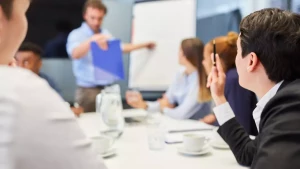 Groupe de coaching avec cours pratiques et ateliers